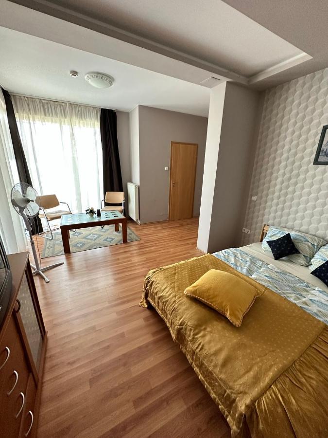Velvet Motel Гедьєшгалом Екстер'єр фото